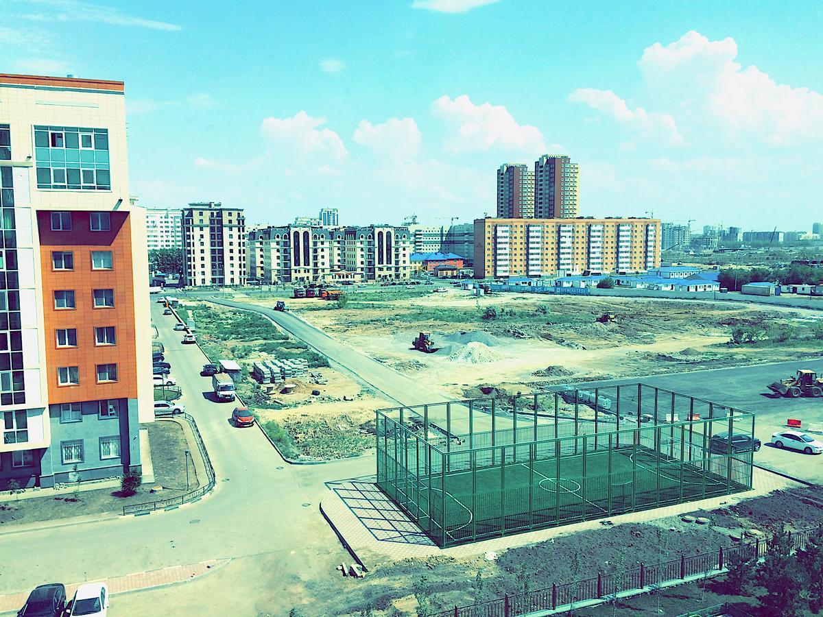 Vesna Apartments In The Center Astaná Exterior foto